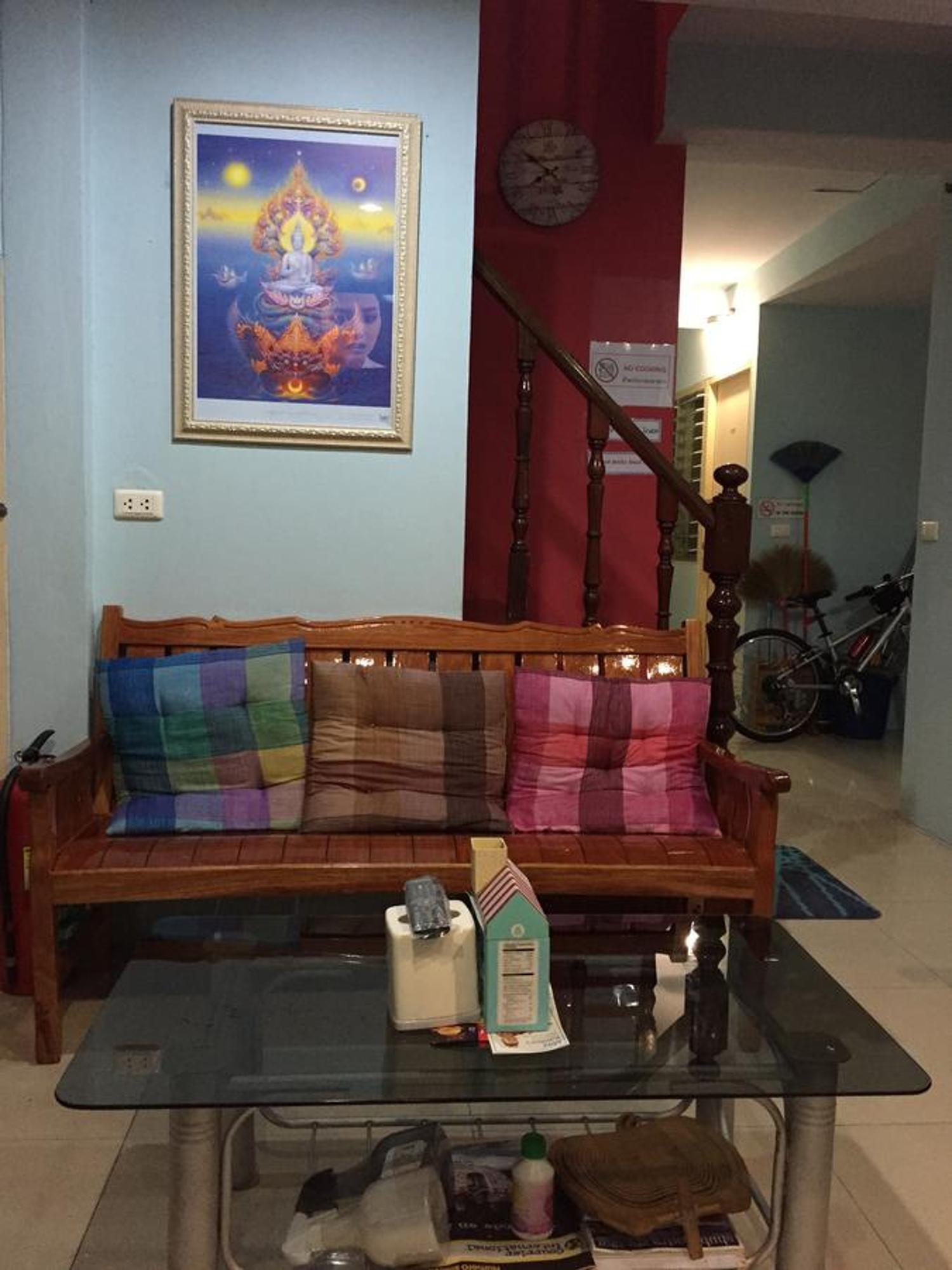 Ricos Honey Place Guesthouse Μπανγκόκ Εξωτερικό φωτογραφία
