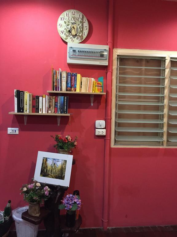Ricos Honey Place Guesthouse Μπανγκόκ Εξωτερικό φωτογραφία