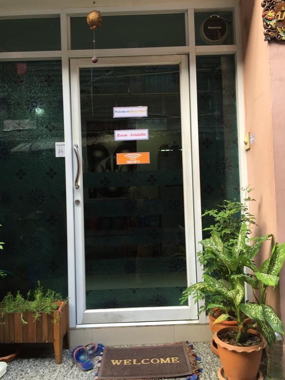 Ricos Honey Place Guesthouse Μπανγκόκ Εξωτερικό φωτογραφία